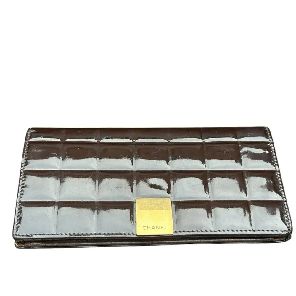 Chanel Brown Chocolate Bar Quilted Wallet